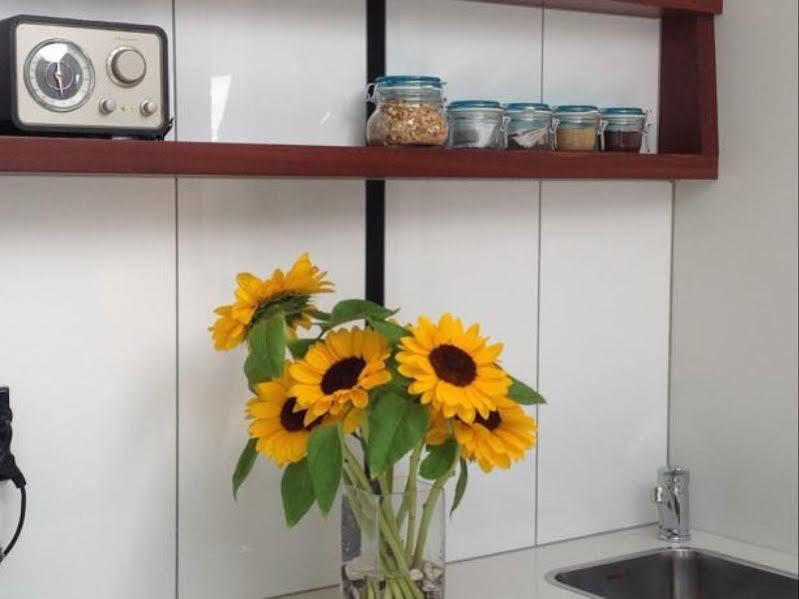 Top Floor Bed And Breakfast Paraparaumu Exterior foto